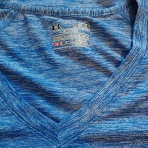 EUC medium semifitted tee